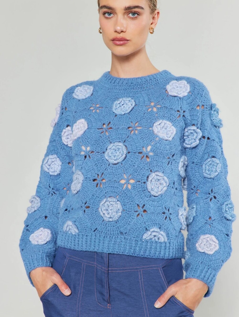 Current Air 3D Floral Crochet Sweater Blue Size Medium Large M/L